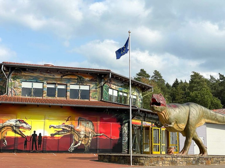 Dinopark Münchehagen, Eingangshalle